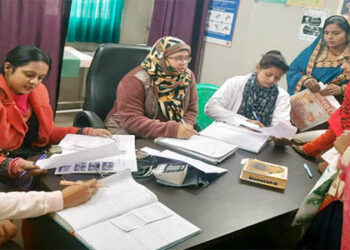 गर्भवती प्रसूताएं केवल आधार कार्ड दिखाएं, निशुल्क पूरा उपचार पाएं
