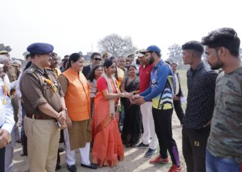सांसद खेल स्पर्धा महाकुम्भ का शुभारंभ, इलेविन कछला विजयी