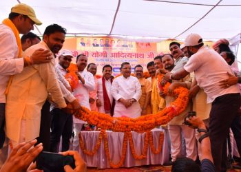 पर्यटन मंत्री एवं केंद्रीय राज्य मंत्री ने कछला में कायाकल्प की रखी नींव