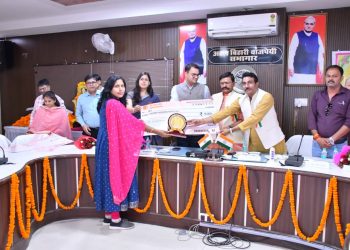 शिक्षामित्रों का मानदेय बढ़ाकर उत्तर प्रदेश में शिक्षा व्यवस्था की मजबूत की नींव : महेश चंद्र गुप्ता